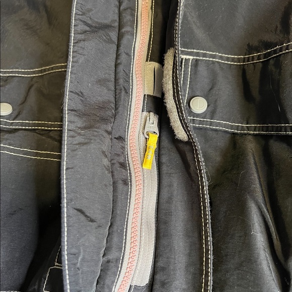 Black Dot Mens Waterproof Jacket - Picture 8 of 14